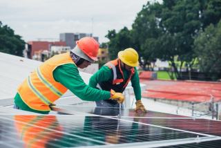 Assurance installation solaire : garanties et obligations légales