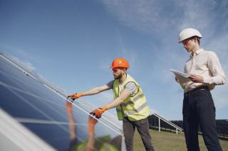 Expertise photovoltaïque après sinistre : procédure et recours