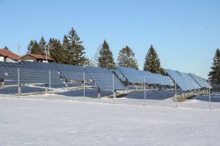 Panneau solaire bifacial : rendement arrière et gain réel